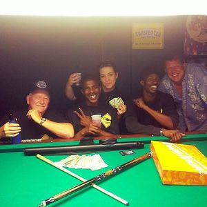 Meet your Posher, Cara